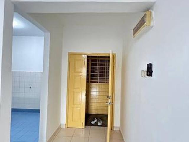 Apartment for sale in Country Heights Damansara, Kuala Lumpur