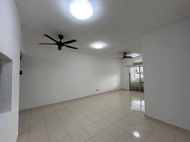 Apartment for sale in Country Heights Damansara, Kuala Lumpur