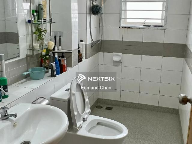 Residential House for sale in Petaling, Subang Jaya