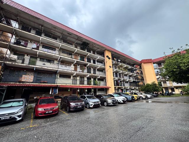 Flat for sale in Country Heights Damansara, Kuala Lumpur