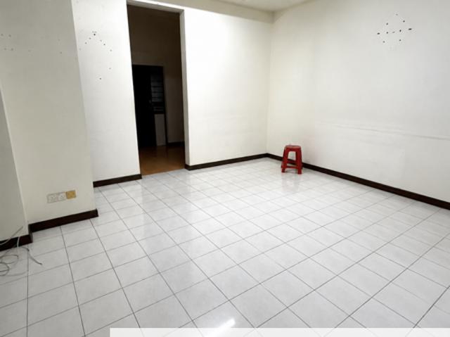 House for sale in Petaling, Subang Jaya