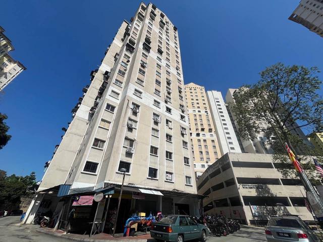Apartment for sale in Country Heights Damansara, Kuala Lumpur