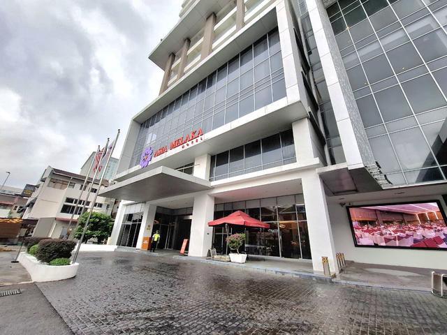 Serviced Residence for sale in Malaka