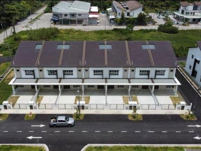 Terraced House for sale in Sabak Bernam, Selangor