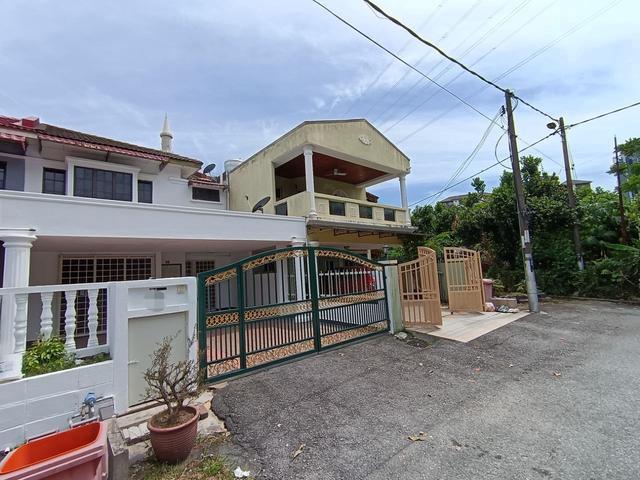 Terraced House for sale in Country Heights Damansara, Kuala Lumpur