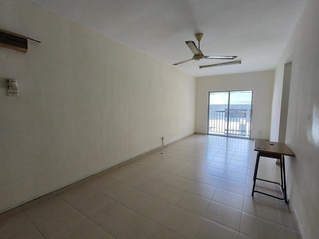 Apartment for sale in Country Heights Damansara, Kuala Lumpur