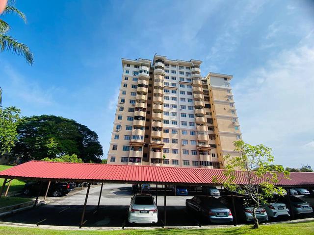 Apartment for sale in Kajang, Langat