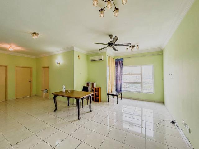 Apartment for sale in Petaling, Subang Jaya
