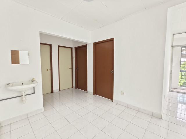 Flat for sale in Petaling, Damansara Damai