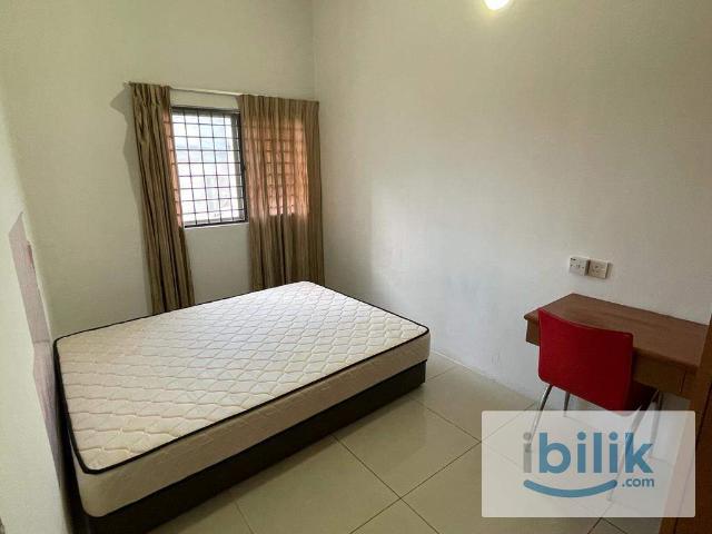 Room for rent in Seri Kembangan, Majlis Bandaraya Subang Jaya