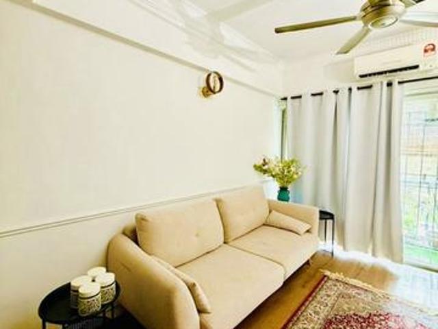 Apartment for sale in Petaling, Damansara Damai