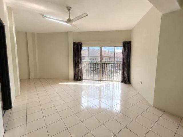 Apartment for sale in Petaling, Damansara Damai