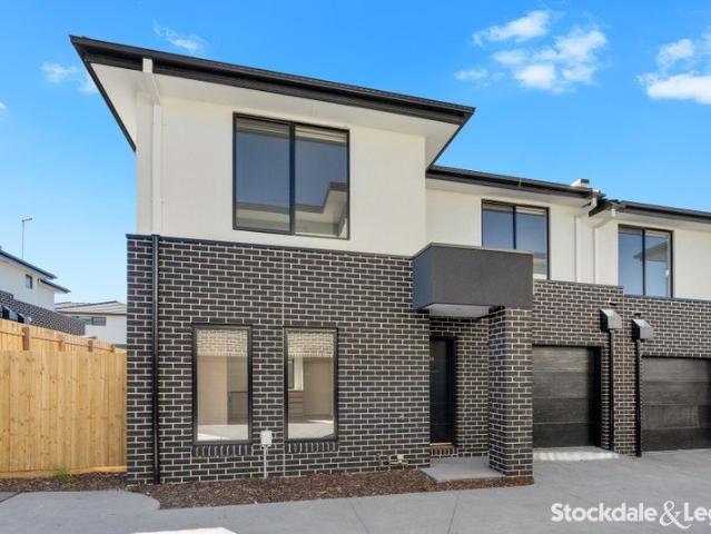 Townhouse for rent in Camerons Creek, Victoria