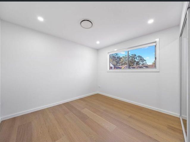 Townhouse for rent in Sydney, New South Wales