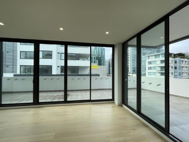 Apartment for rent in Lower North Shore, Sydney