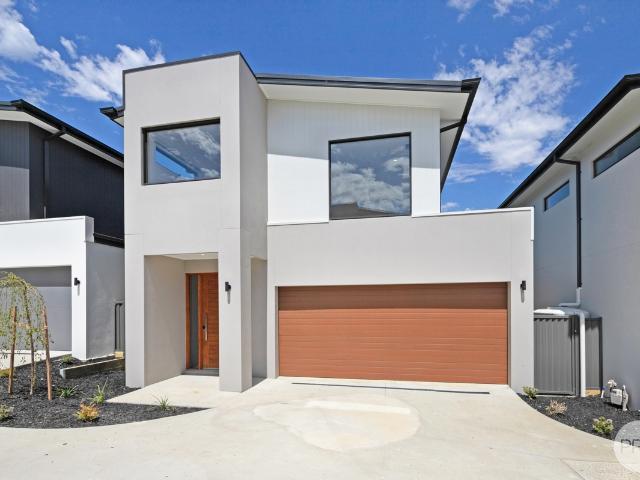 Townhouse for sale in Ballarat, Victoria