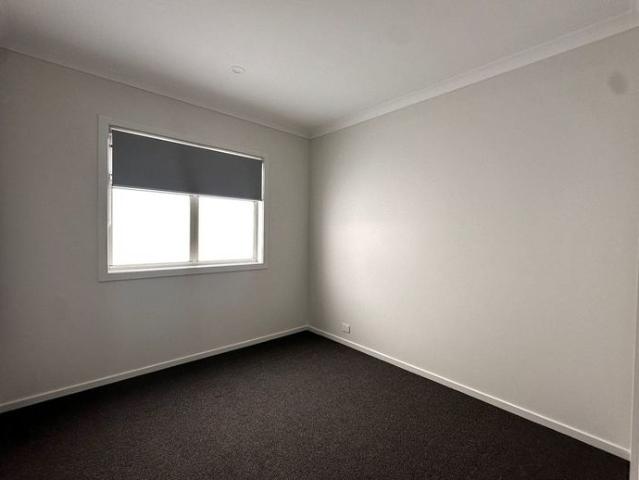 Townhouse for rent in Camerons Creek, Victoria