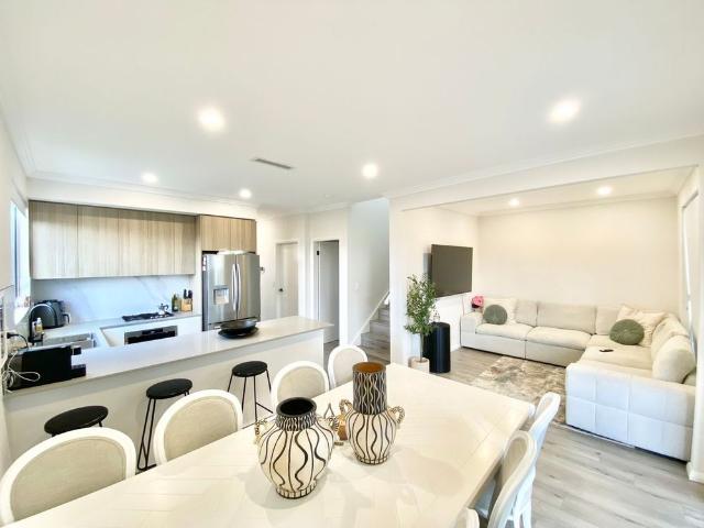 Townhouse for rent in Sydney, New South Wales