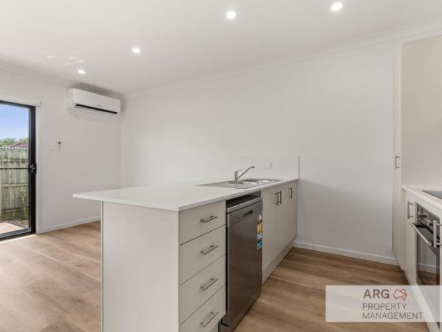 Townhouse for rent in Toombul, Queensland