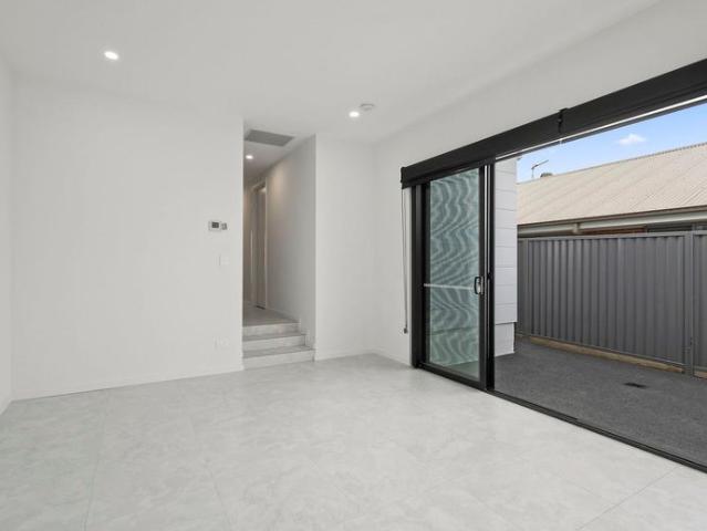 House for rent in Wollongong West, New South Wales