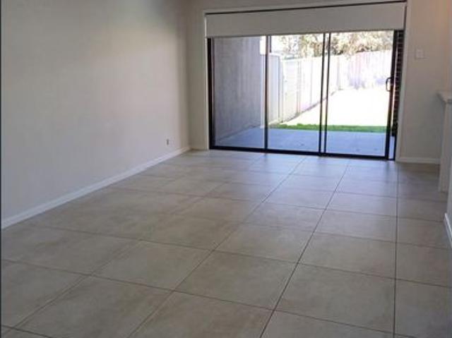 House for rent in Wollongong West, New South Wales
