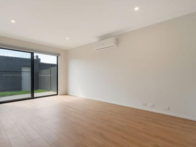 House for rent in Mode, Melbourne