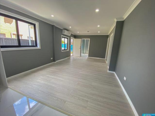 House for rent in Canley Heights, Sydney