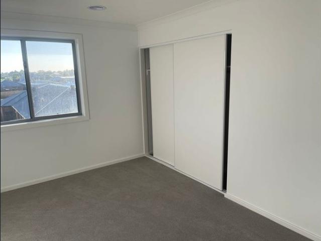 House for rent in Leopold, Victoria