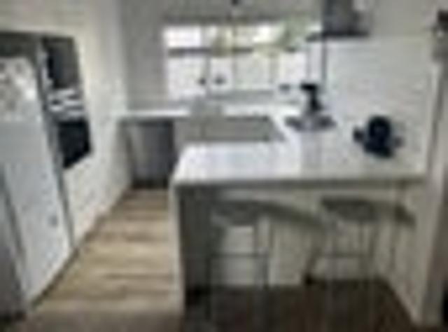Townhouse for sale in Chaslands, Canterbury