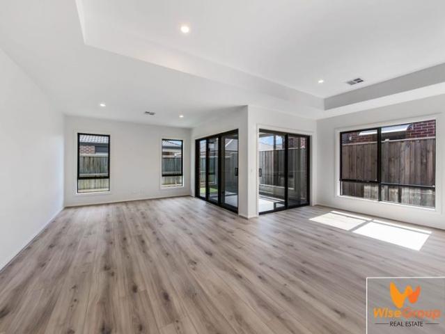 House for rent in Clarinda Park Estate, Melbourne
