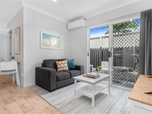 Granny Flat for rent in Bald Hills, City of Brisbane