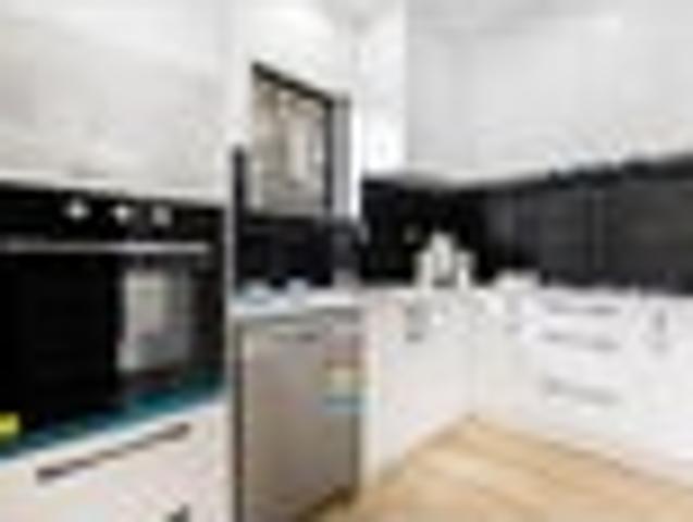 Townhouse for sale in Owhata, Oroua County