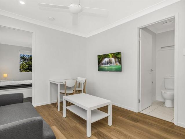 Granny Flat for rent in Brighton, City of Brisbane