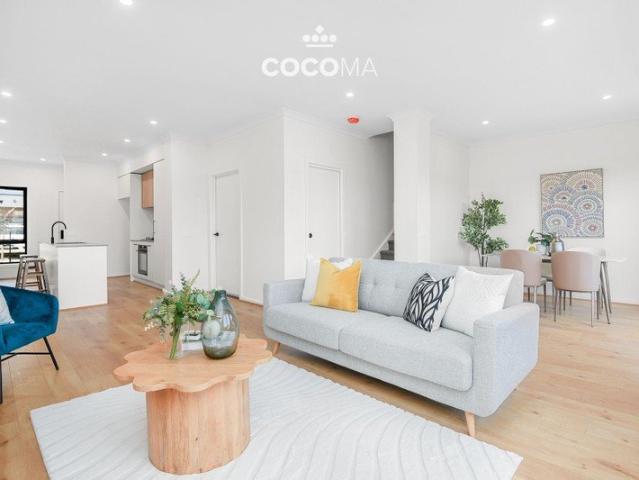 Townhouse for sale in Camerons Creek, Victoria