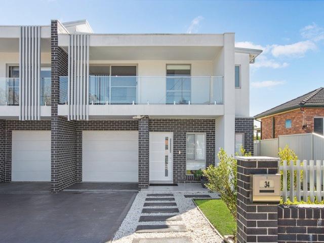 Duplex for rent in Sydney, New South Wales
