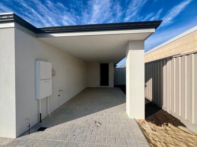 Duplex for rent in Bennett Springs, Western Australia