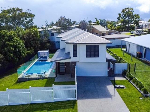House for sale in Rainbow Beach, Queensland