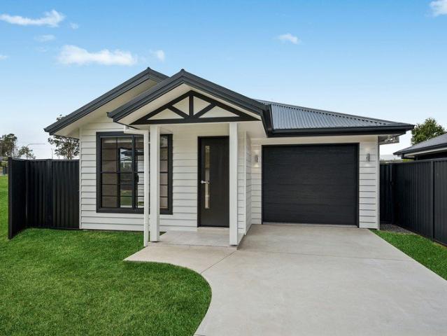 House for rent in Lake Cathie, Port Macquarie-Hastings Council