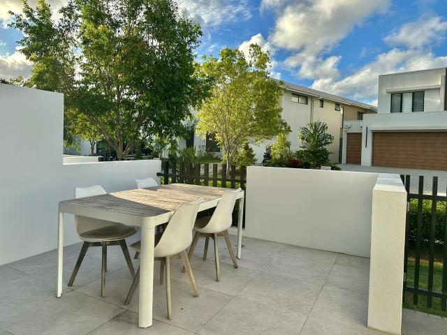 Townhouse for sale in Fernbrook, Queensland