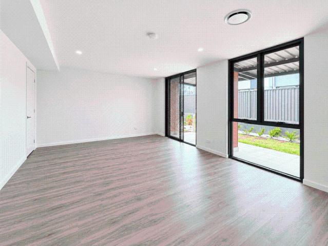 Townhouse for rent in Sydney, New South Wales