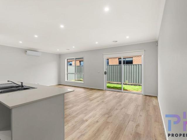 House for rent in Huntly, Victoria