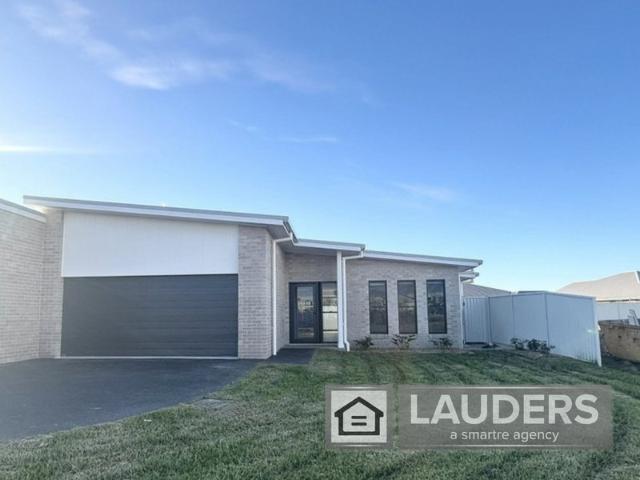 Villa for rent in Old Bar, New South Wales