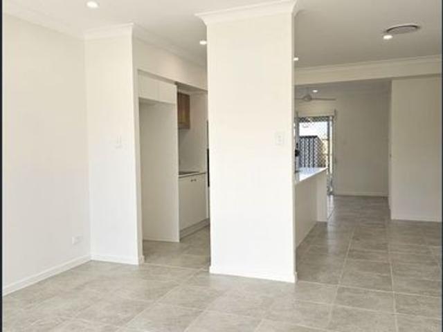 Townhouse for rent in Toombul, Queensland