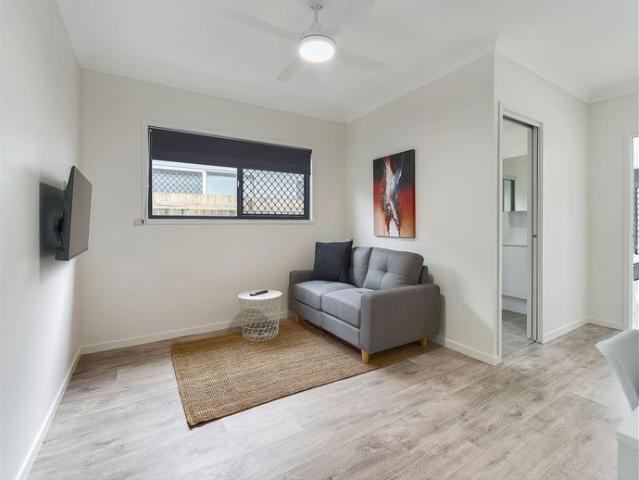 Granny Flat for rent in Methul, Queensland