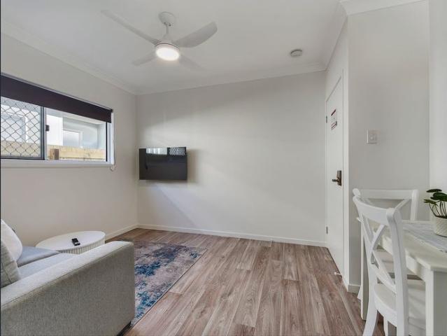 Granny Flat for rent in Toombul, Queensland