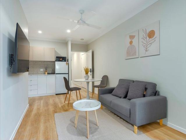Granny Flat for rent in Toombul, Queensland