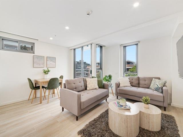 Apartment for rent in Lower North Shore, Sydney