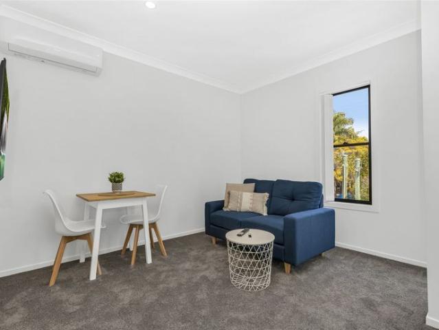 Granny Flat for rent in Toombul, Queensland