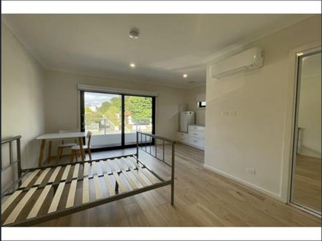 Granny Flat for rent in Camerons Creek, Victoria