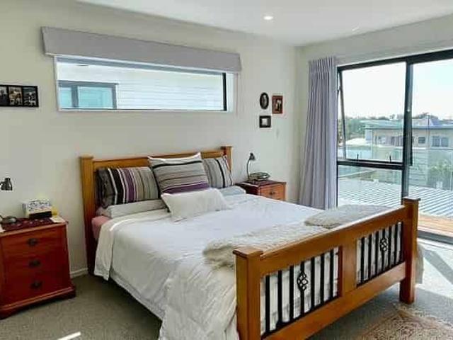Townhouse for rent in Red Beach Estate, Hibiscus and Bays